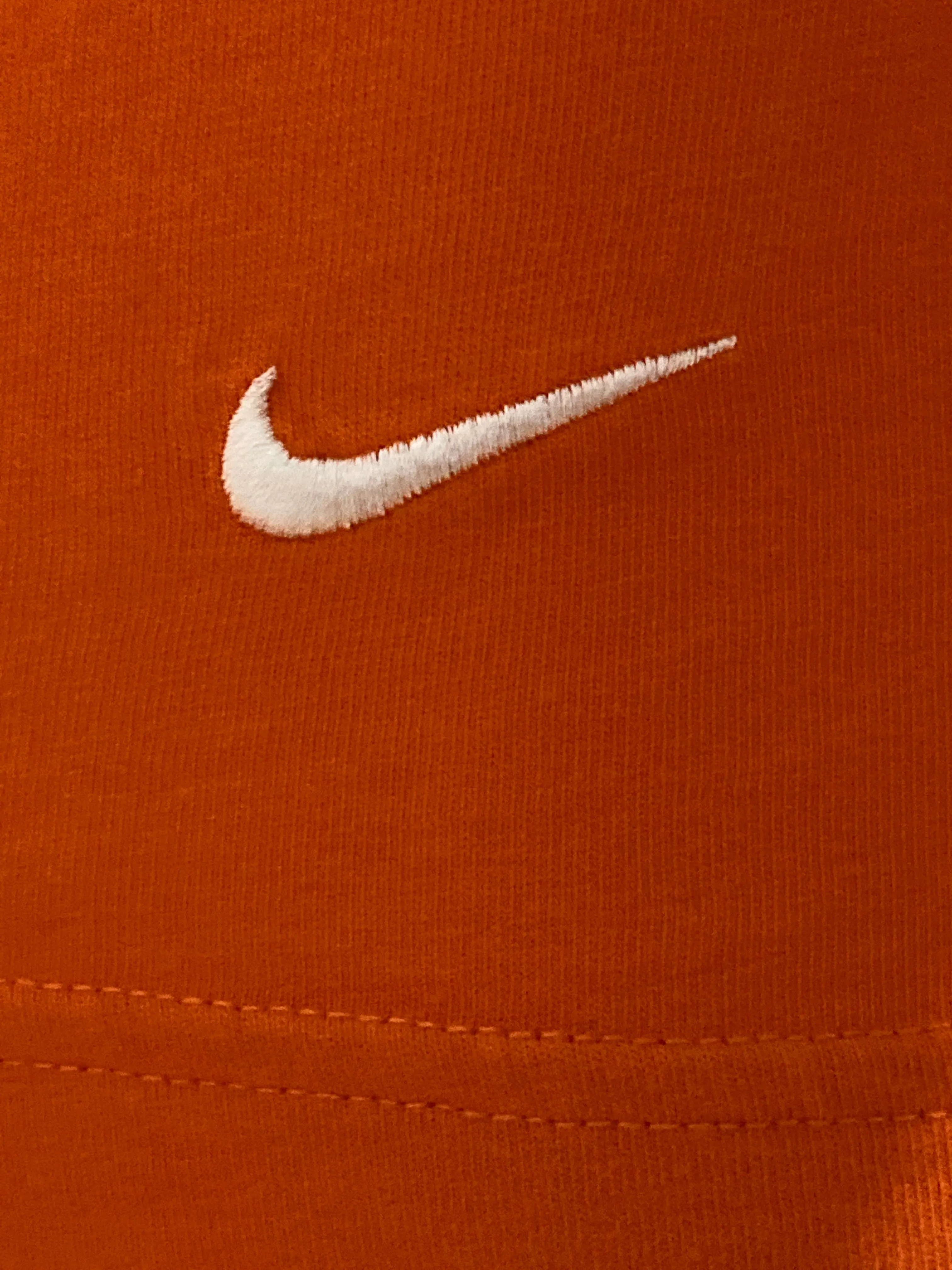 NIKE "KNVB" SOCCER FOOTBALL STANDARD FIT Graphic Print Adult T-Shirt Tee Shirt M MD Medium Orange Shirt